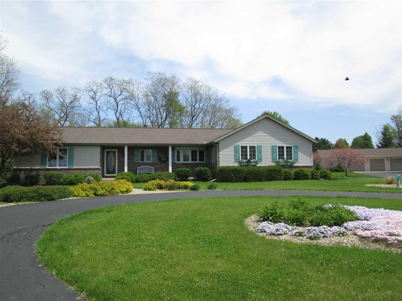 13808 Egg Ranch Road Pekin, IL 61554 - Photo 1 of 35