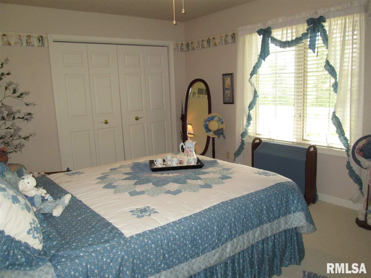 13808 Egg Ranch Road Pekin, IL 61554 - Photo 16 of 35