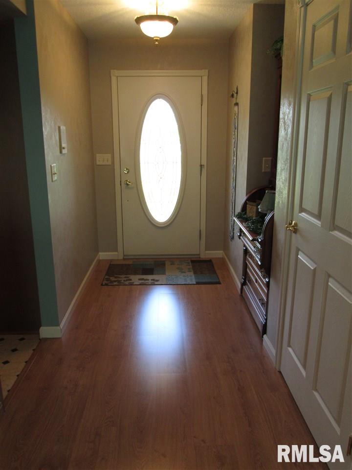 13808 Egg Ranch Road Pekin, IL 61554 - Photo 3 of 35