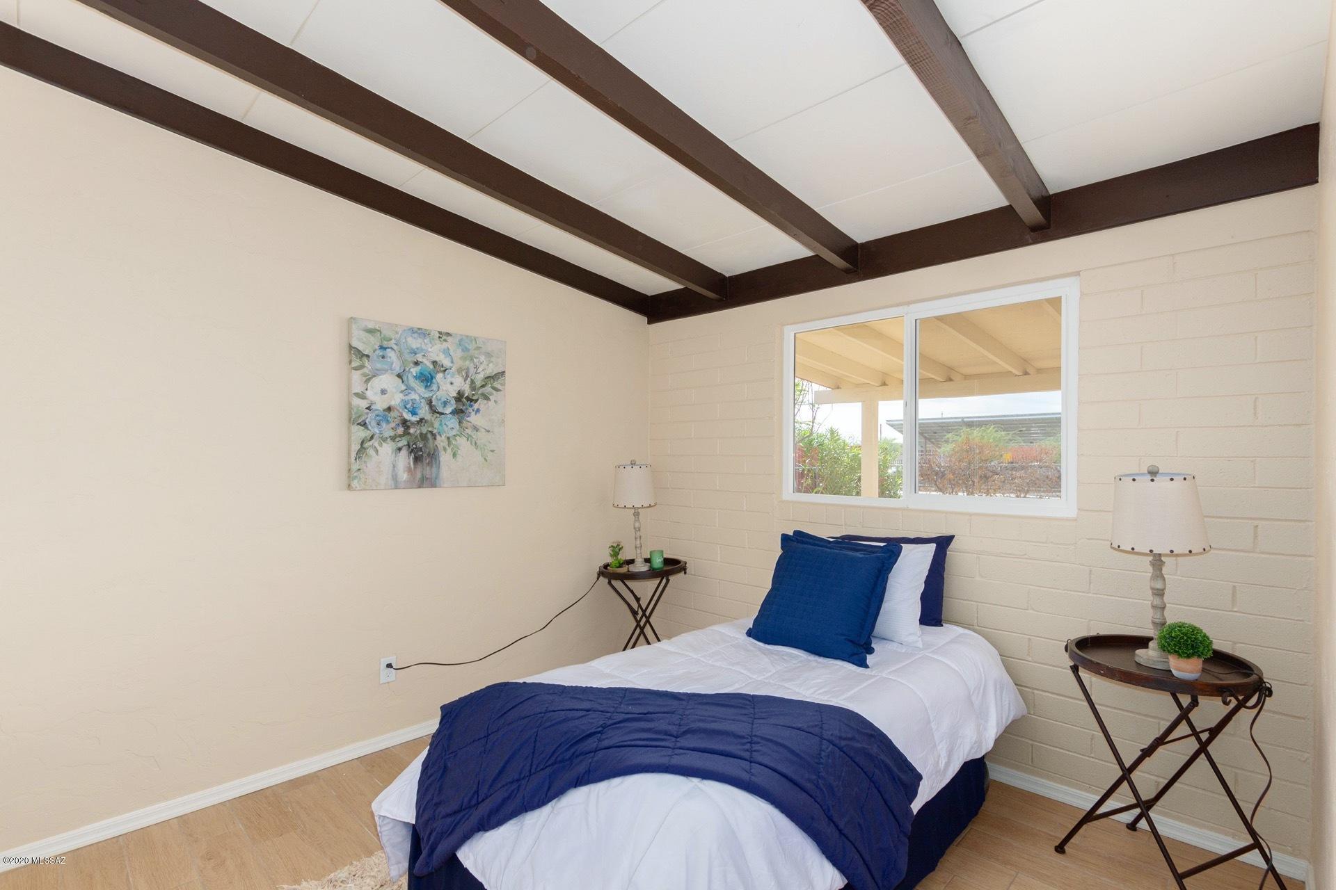 634 West Roger Road Tucson, AZ 85705 - Photo 16 of 25