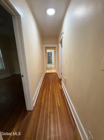 $1,850 | 278 Manning Boulevard, Unit 1, Albany, NY 12206