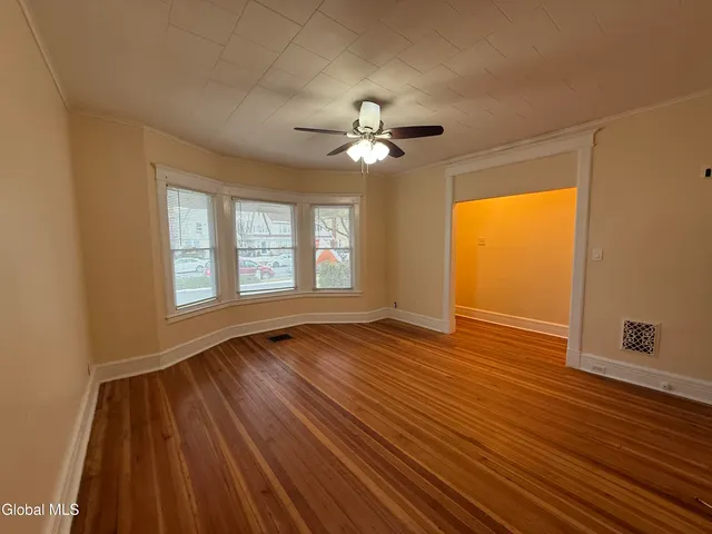 $1,850 | 278 Manning Boulevard, Unit 1, Albany, NY 12206