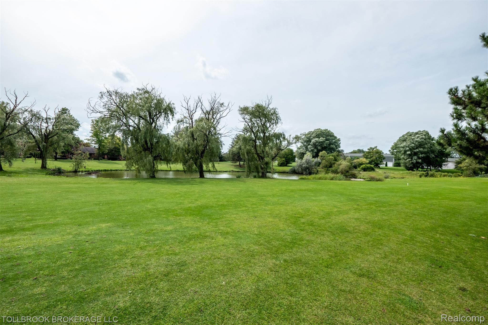 856 Lion Street Rochester, MI 48307 - Photo 38 of 39 856 Lion-43.jpg