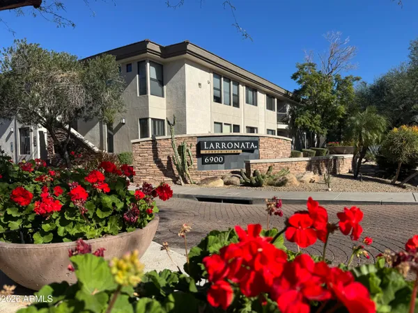 $1,750 | 6900 East Princess Drive, Unit 1126, Phoenix, AZ 85054