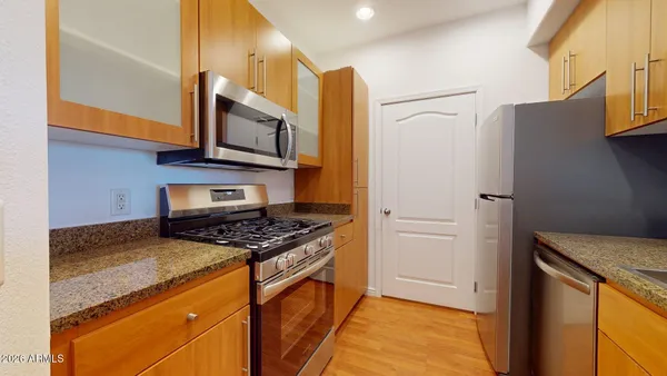 $1,750 | 6900 East Princess Drive, Unit 1126, Phoenix, AZ 85054