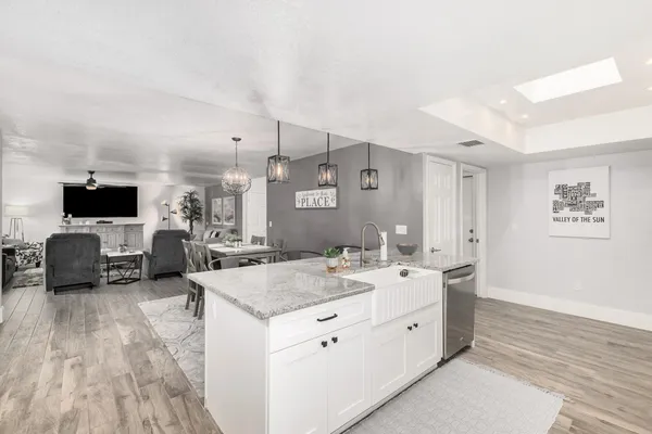 $3,750 | 7681 North VÃa De Platina, Scottsdale, AZ 85258