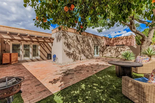 $3,750 | 7681 North VÃa De Platina, Scottsdale, AZ 85258