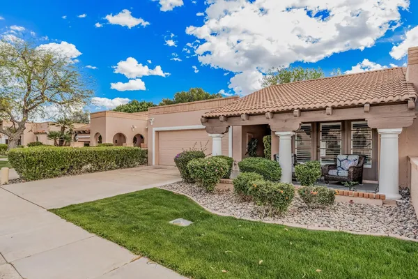 $3,750 | 7681 North VÃa De Platina, Scottsdale, AZ 85258