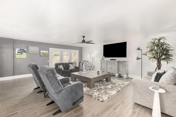 $3,750 | 7681 North VÃa De Platina, Scottsdale, AZ 85258