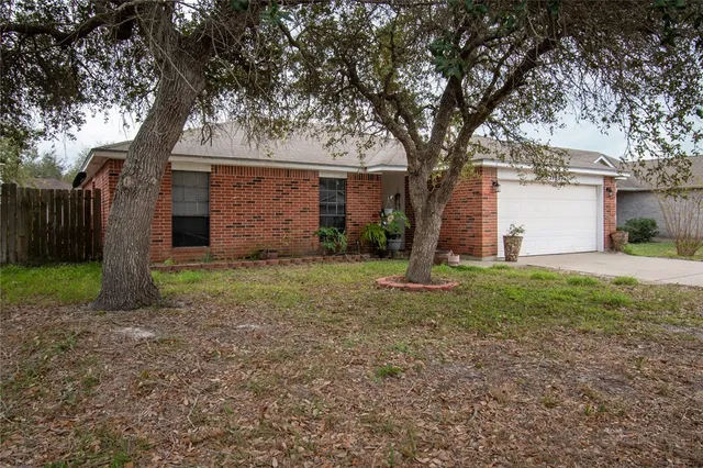 $179,000 | 2185 Spring Park Drive, Ingleside, TX 78362