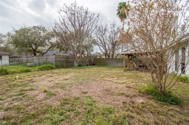 $179,000 | 2185 Spring Park Drive, Ingleside, TX 78362
