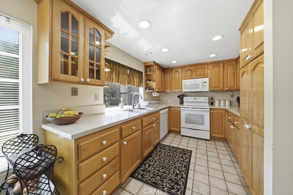 5 Eden Irvine, CA 92620 - Photo 17 of 42 a kitchen with a cabinets and appliances