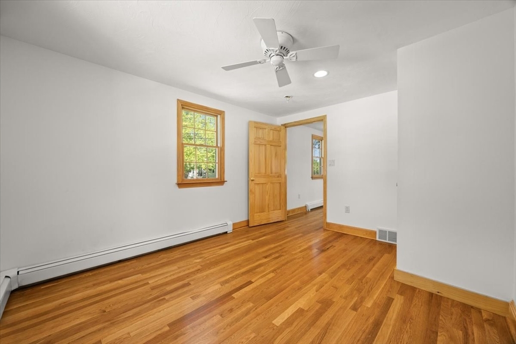 3 Selwyn Road Braintree, MA 02184 - Photo 16 of 42