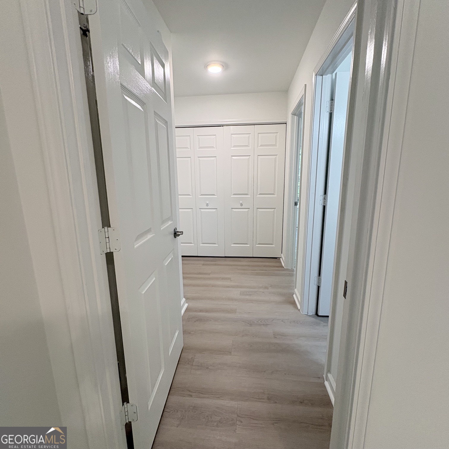190 Rockington Drive Tyrone, GA 30290 - Photo 45 of 54 a view of a hallway