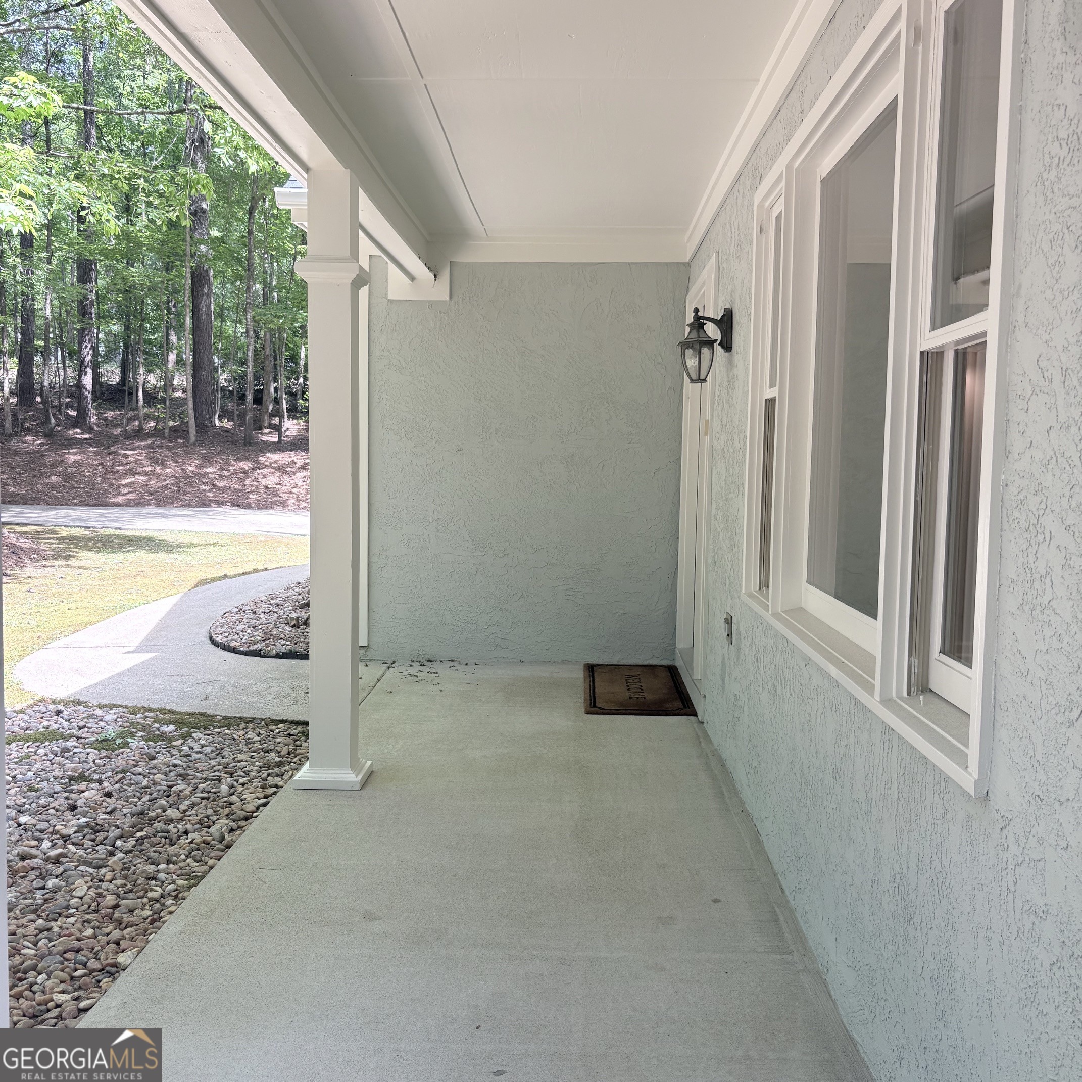 190 Rockington Drive Tyrone, GA 30290 - Photo 5 of 54 a view of small space