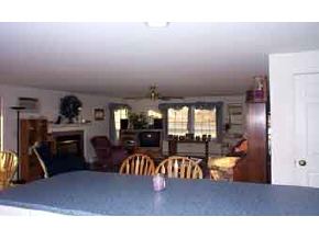 483 Post Road, Unit 483 Greenland, NH 03840 - Photo 3 of 3 Gallery Image 3