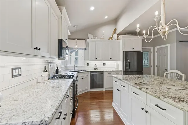 $664,900 | 5995 Lake Windsor Parkway, Buford, GA 30518