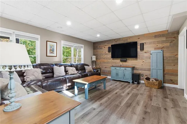 $664,900 | 5995 Lake Windsor Parkway, Buford, GA 30518