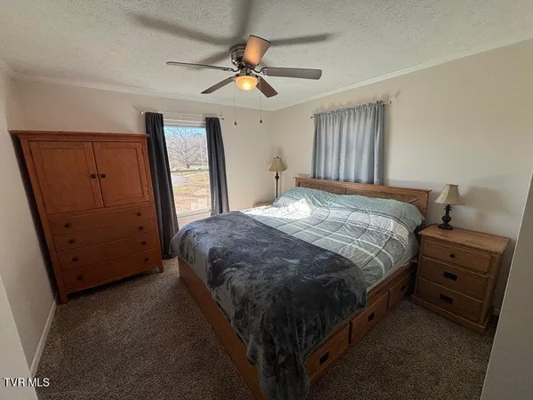 $279,000 | 155 Oak Tree Lane, Sneedville, TN 37869