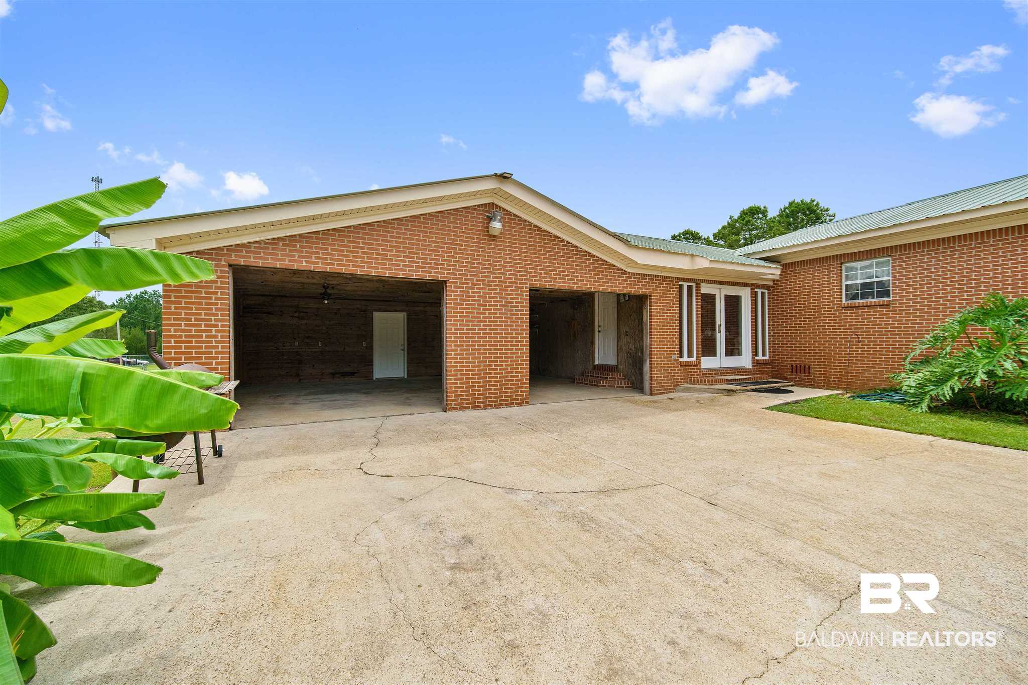 113 Perrys Chapel Road Gainestown, AL 36540 - Photo 43 of 47 Garage