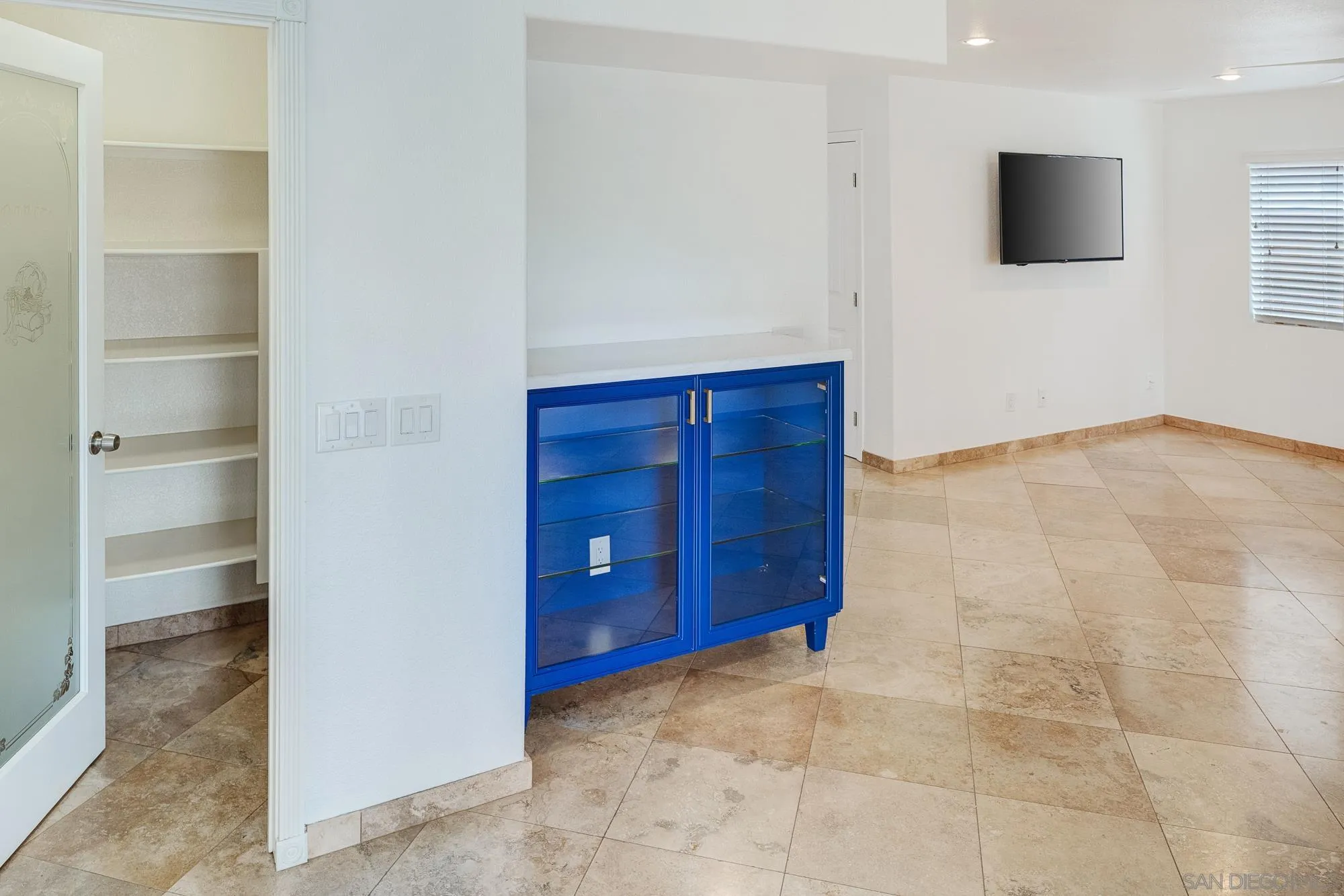 4318 Meadow Spring Way Oceanside, CA 92057 - Photo 15 of 50 a view of an empty room