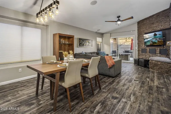 $578,000 | 1922 East Siesta Lane, Phoenix, AZ 85024