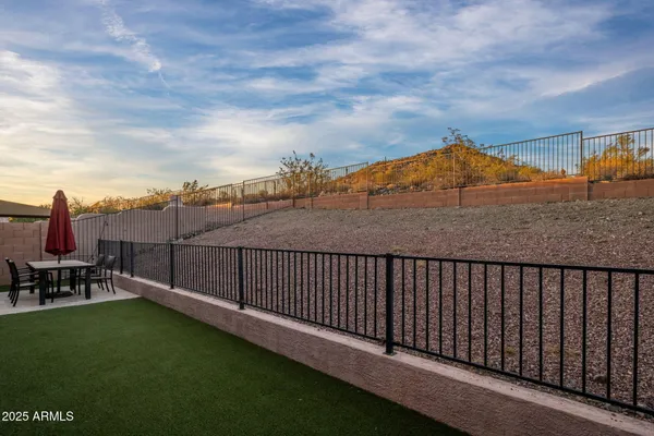 $578,000 | 1922 East Siesta Lane, Phoenix, AZ 85024