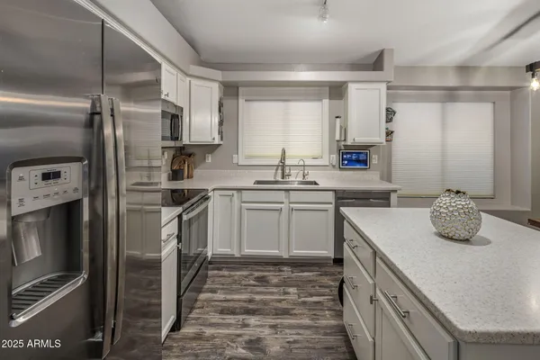 $578,000 | 1922 East Siesta Lane, Phoenix, AZ 85024