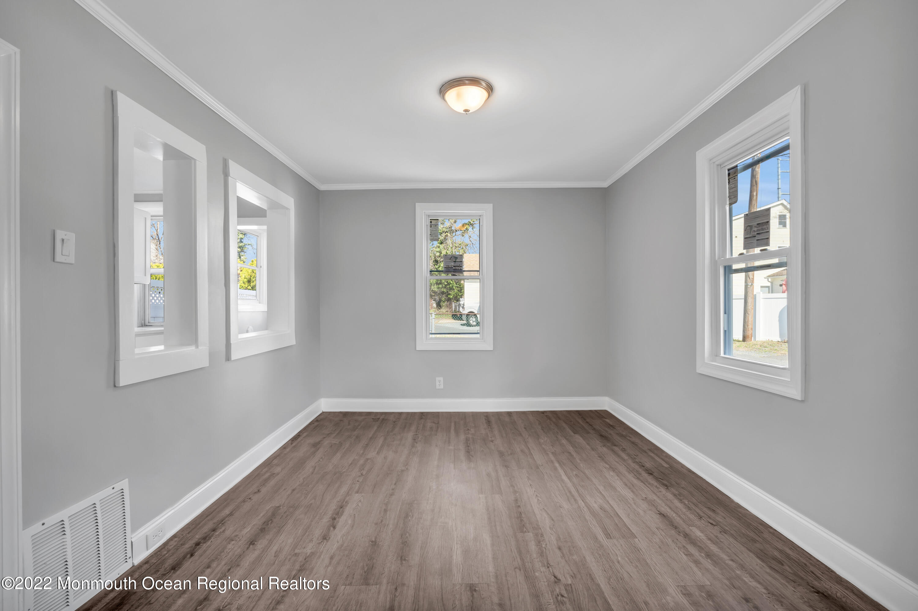 305 Marne Road Brooklawn, NJ 08030 - Photo 18 of 33 013_dsc09191