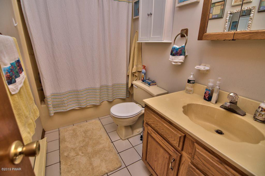 2019 Roamingwood Road Lake Ariel, PA 18436 - Photo 21 of 52 Bath 1 view 2