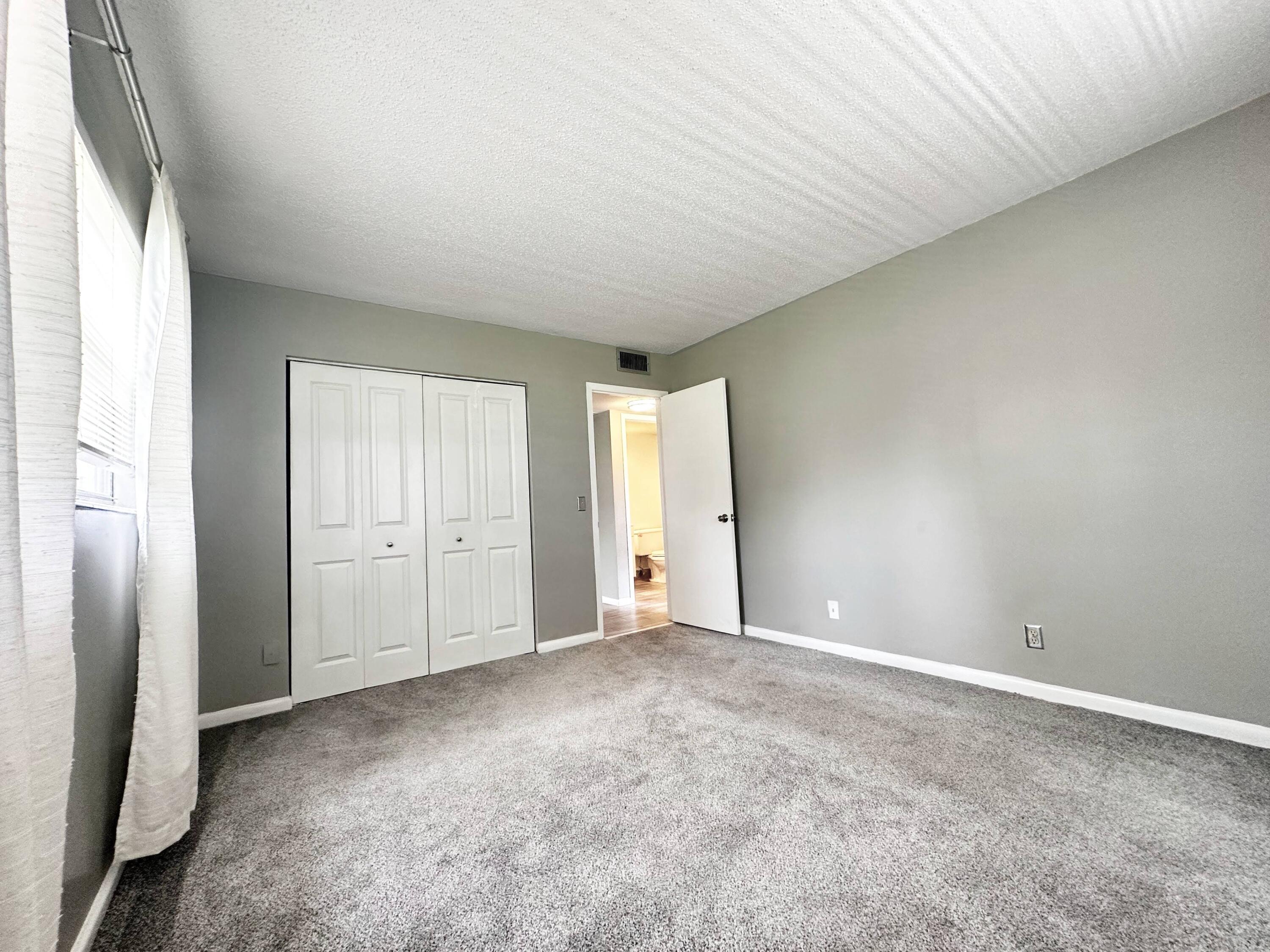 144 Mansfield D, Unit D Boca Raton, FL 33434 - Photo 7 of 14 Room 1