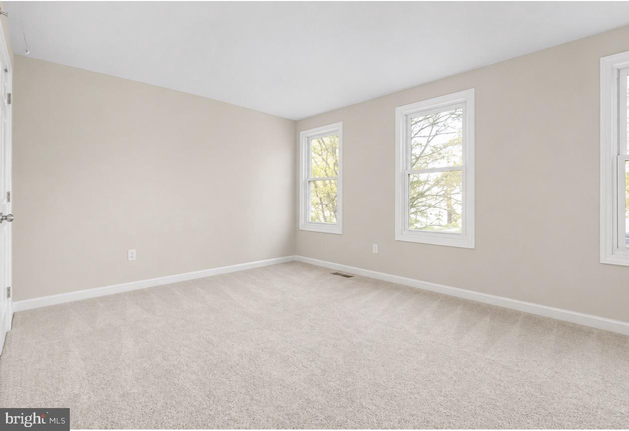 7917 Donegal Lane Springfield, VA 22153 - Photo 23 of 55 Third bedroom