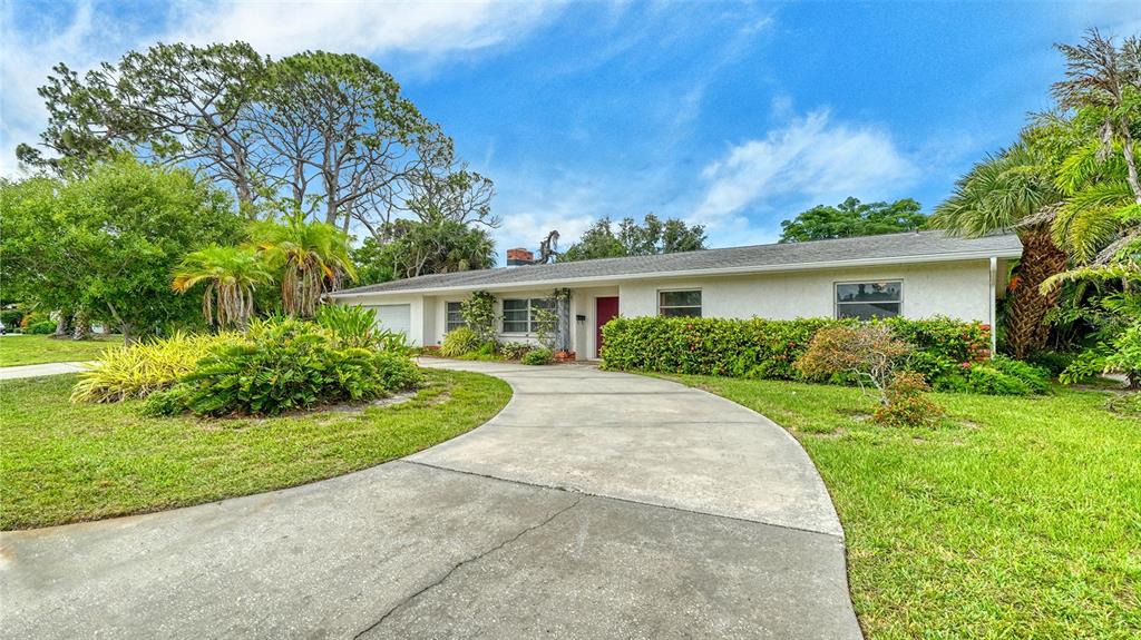 621 Alhambra Road Venice, FL 34285 - Photo 10 of 53