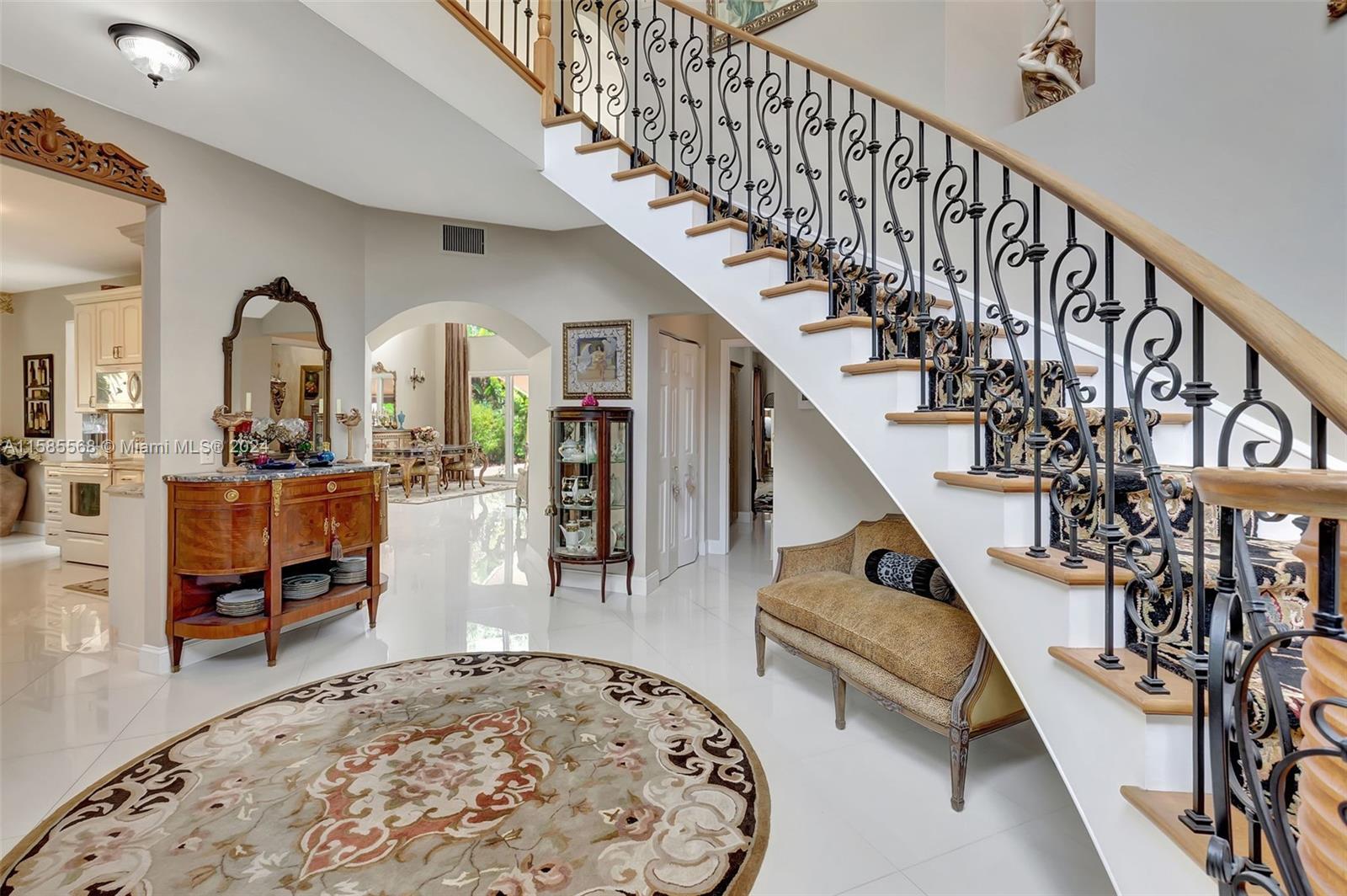 7792 Travelers Tree Drive Boca Raton, FL 33433 - Photo 9 of 34 Gallery Image 9