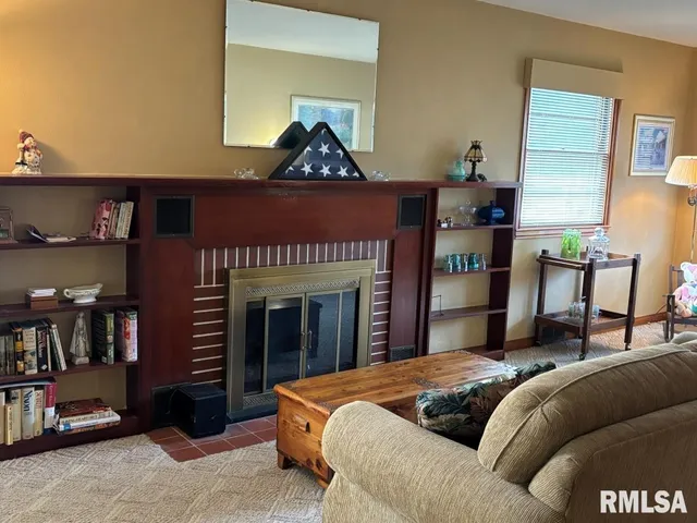 $110,000 | 253 East Monroe Street, Auburn, IL 62615