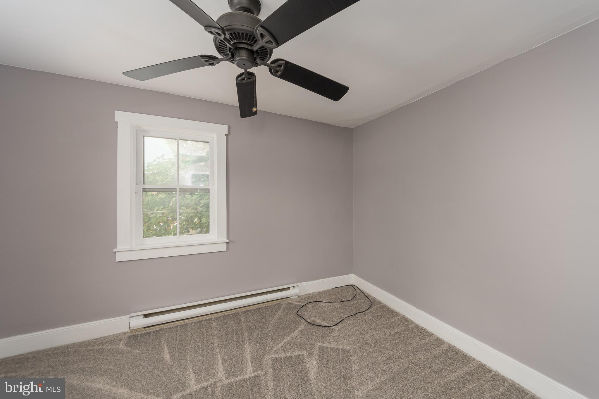 1049 Mount Joy Road Manheim, PA 17545 - Photo 18 of 36