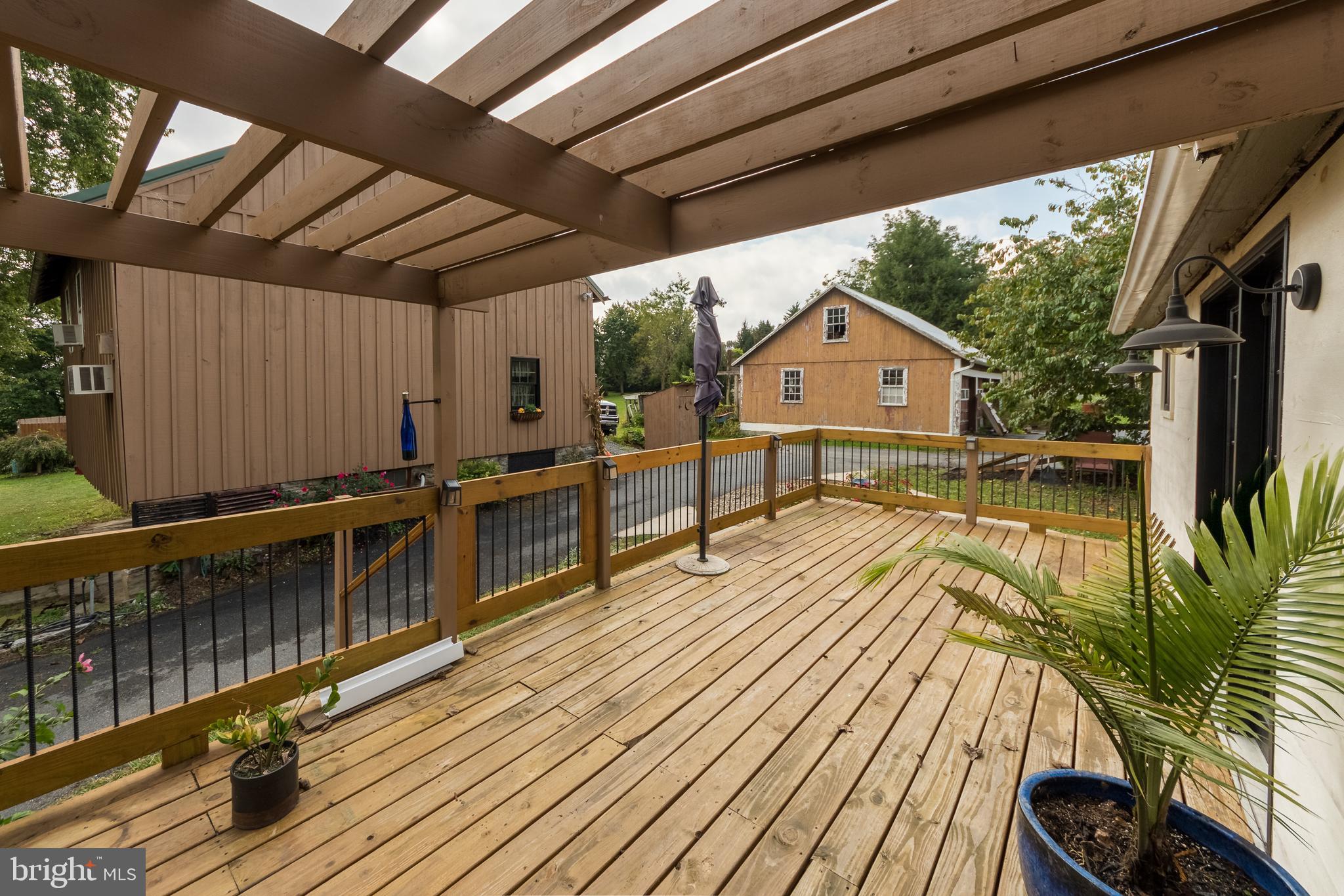 1049 Mount Joy Road Manheim, PA 17545 - Photo 28 of 36