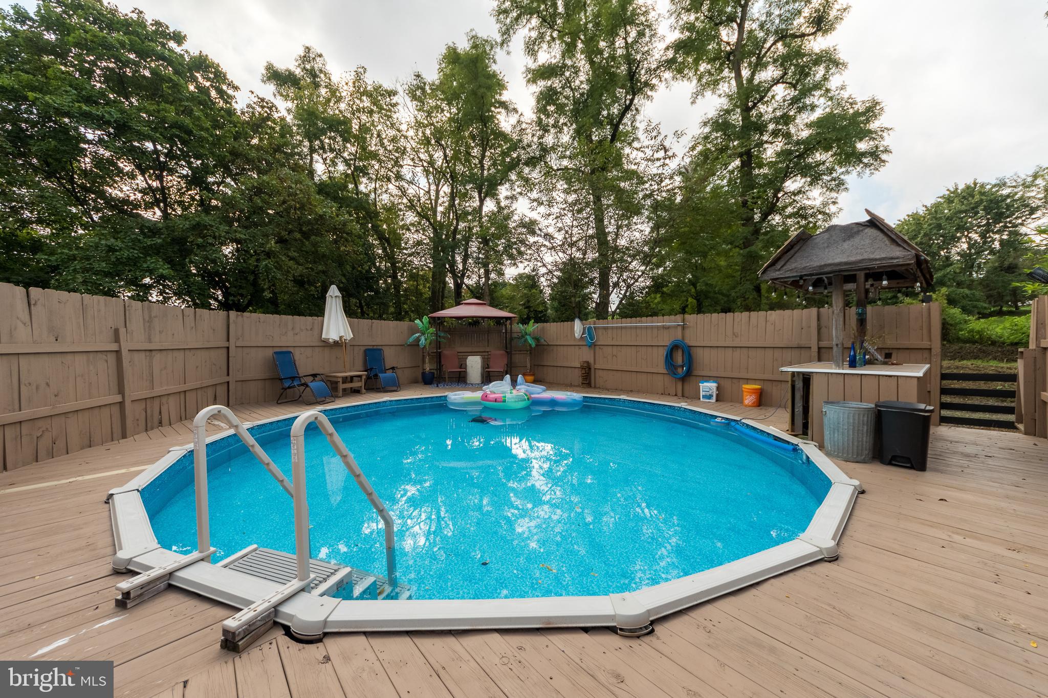 1049 Mount Joy Road Manheim, PA 17545 - Photo 29 of 36