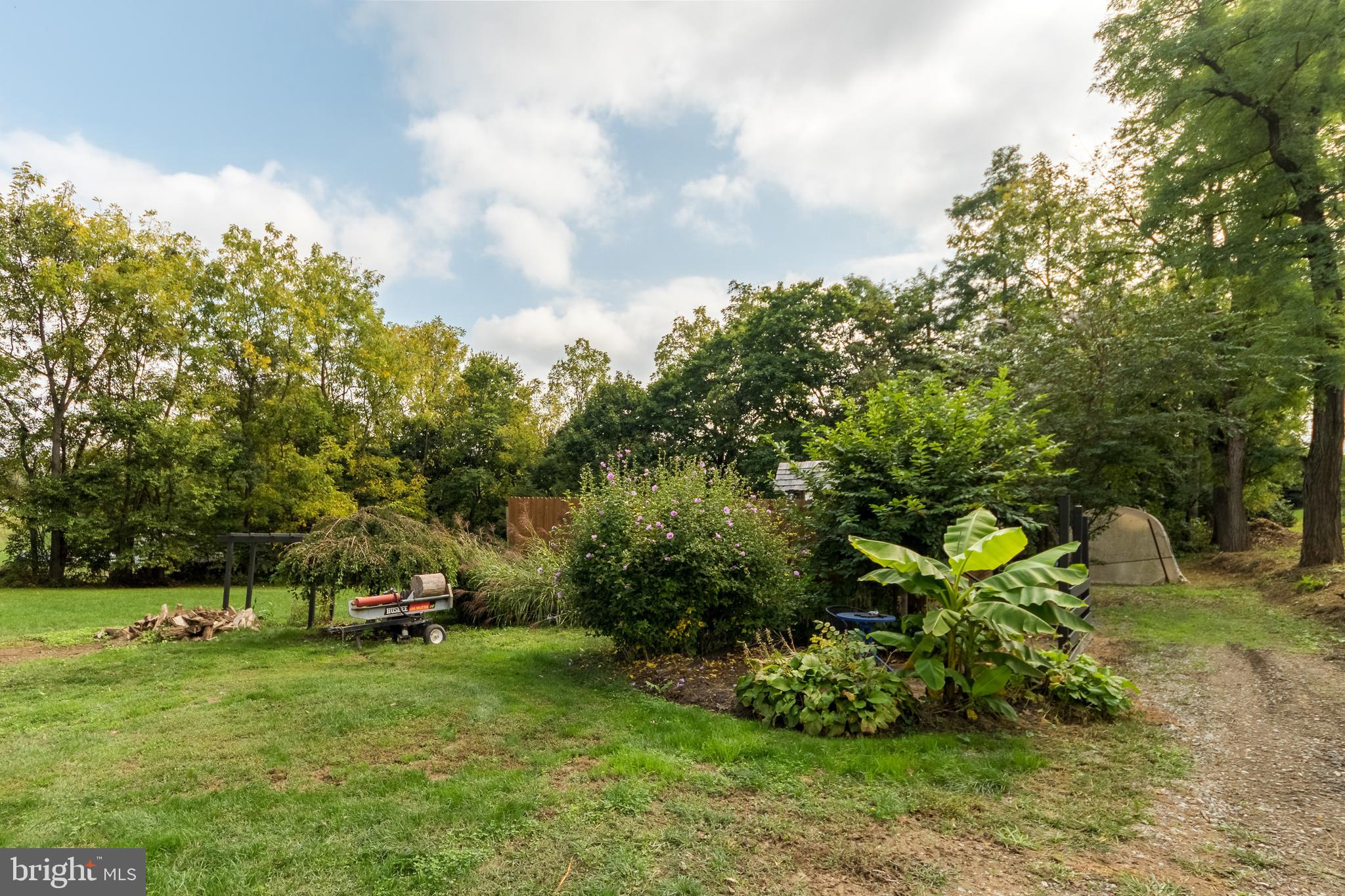 1049 Mount Joy Road Manheim, PA 17545 - Photo 32 of 36