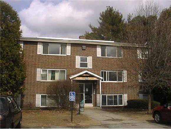 175 W Loudon Road, Unit 5 Concord, NH 03301 - Photo 1 of 5