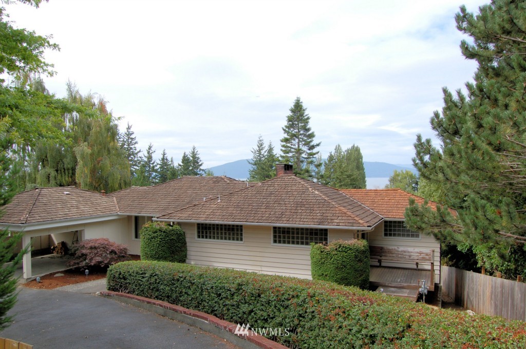 504 Briar Road Bellingham, WA 98225 - Photo 1 of 25 an aerial view of a house