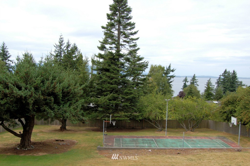 504 Briar Road Bellingham, WA 98225 - Photo 4 of 25