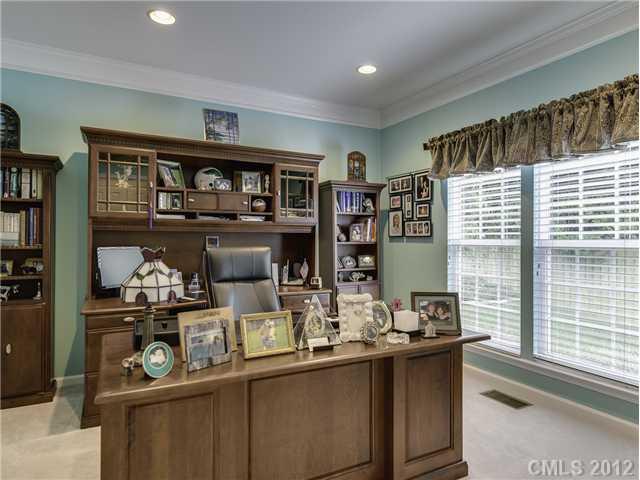 3201 Strawberry Road Matthews, NC 28104 - Photo 14 of 16 Gallery Image 14