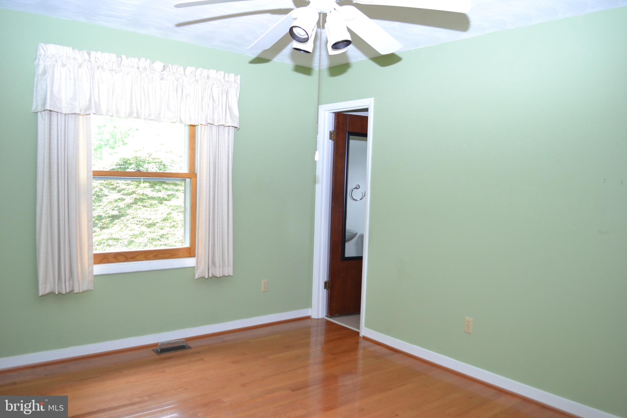 6144 King Road Boonsboro, MD 21713 - Photo 15 of 31 Ceiling fans throughout!