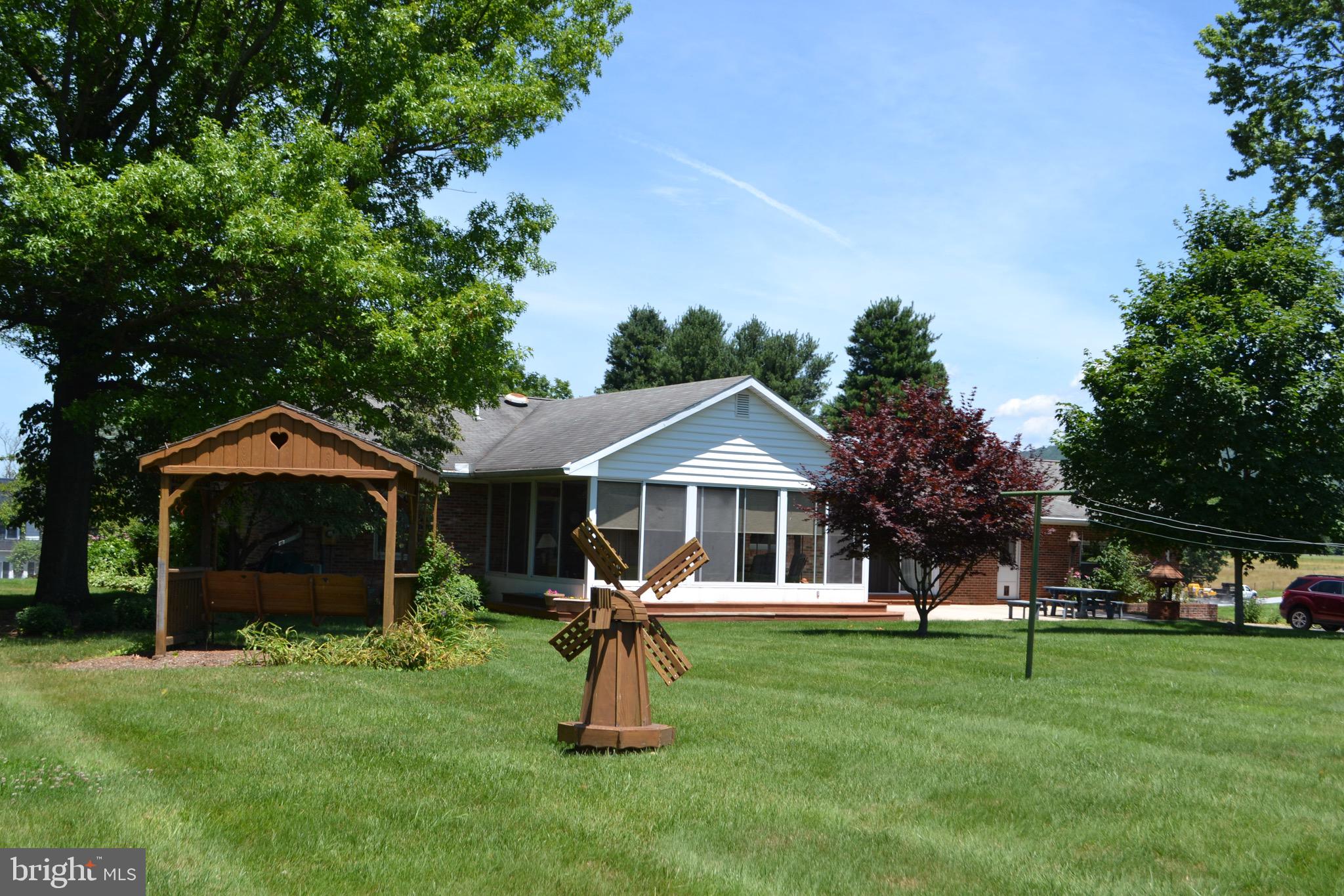 6144 King Road Boonsboro, MD 21713 - Photo 25 of 31 Relax and enjoy!