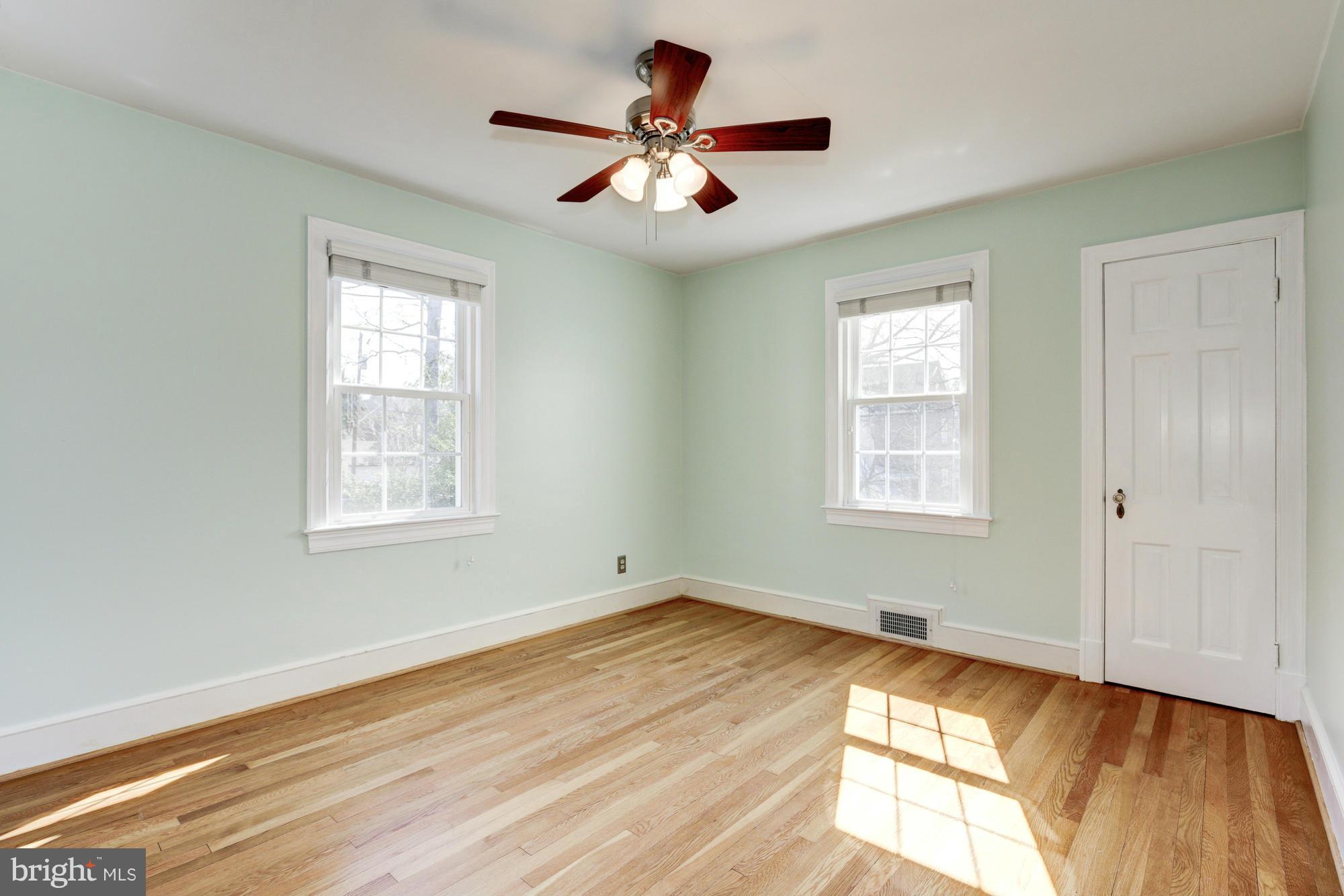 4832 16th Road North Arlington, VA 22207 - Photo 11 of 24 Bedroom