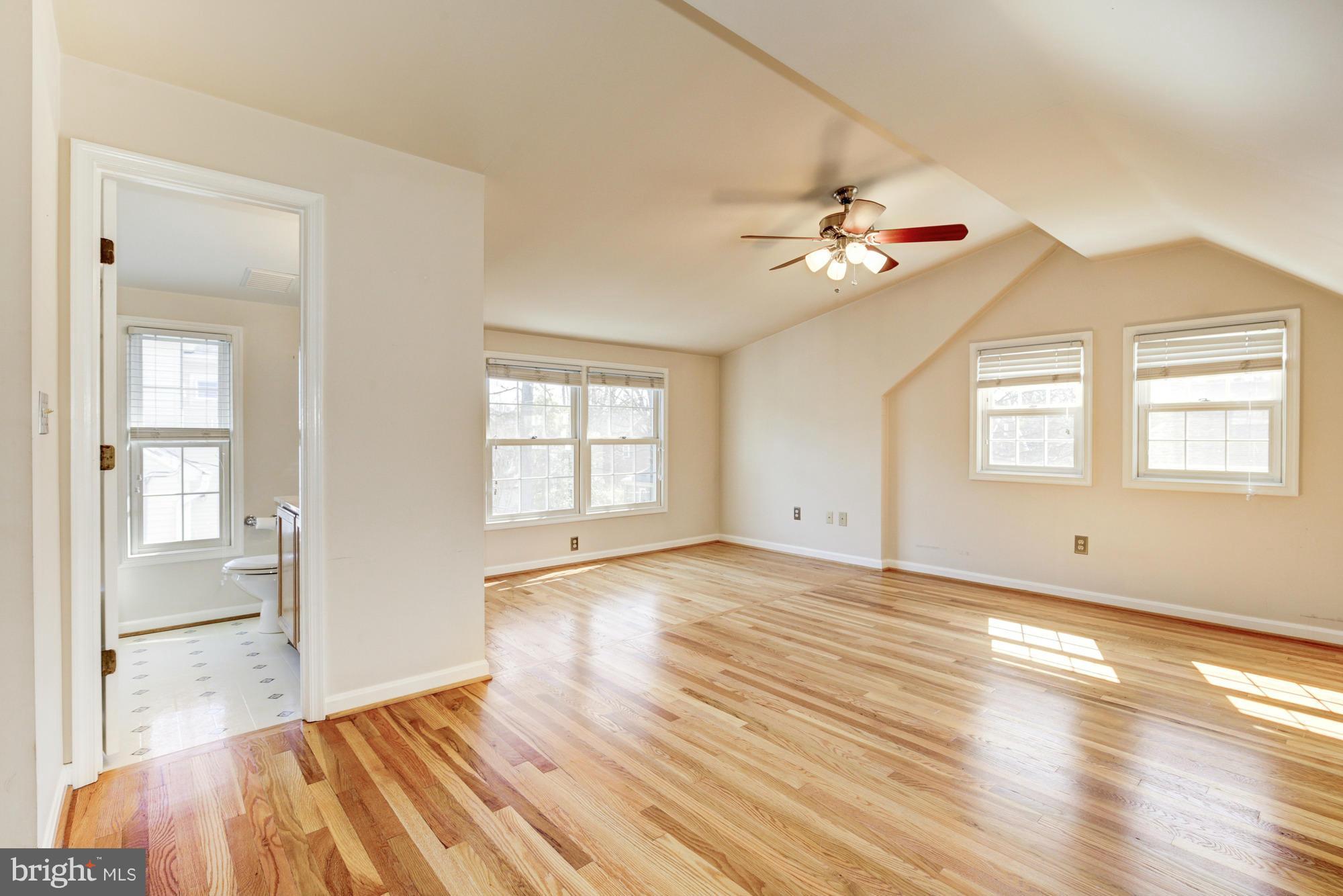 4832 16th Road North Arlington, VA 22207 - Photo 17 of 24 Bedroom (Master)