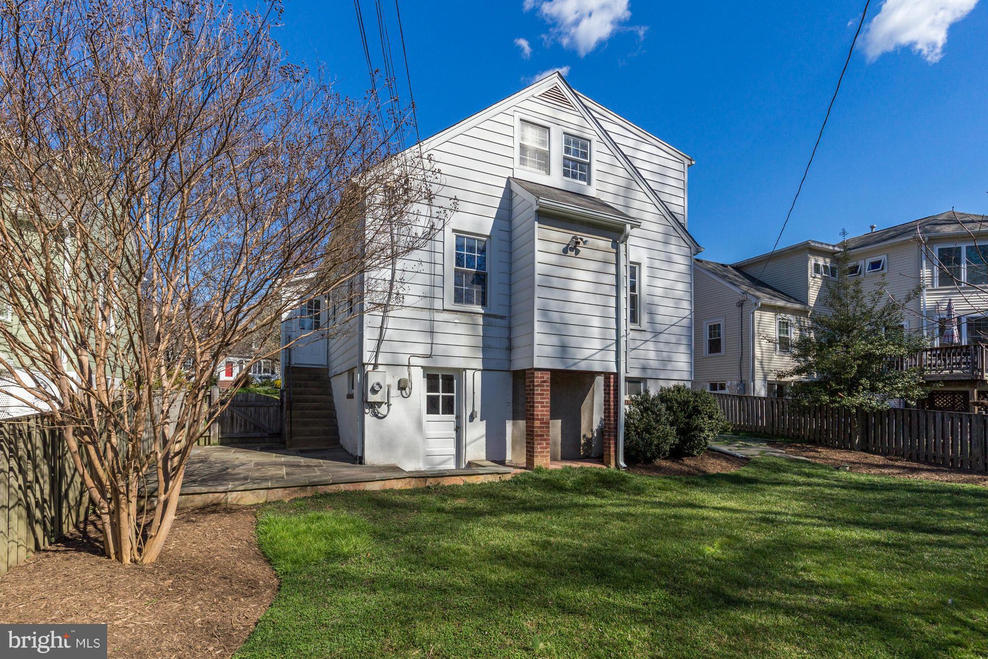 4832 16th Road North Arlington, VA 22207 - Photo 23 of 24 Exterior (Rear)