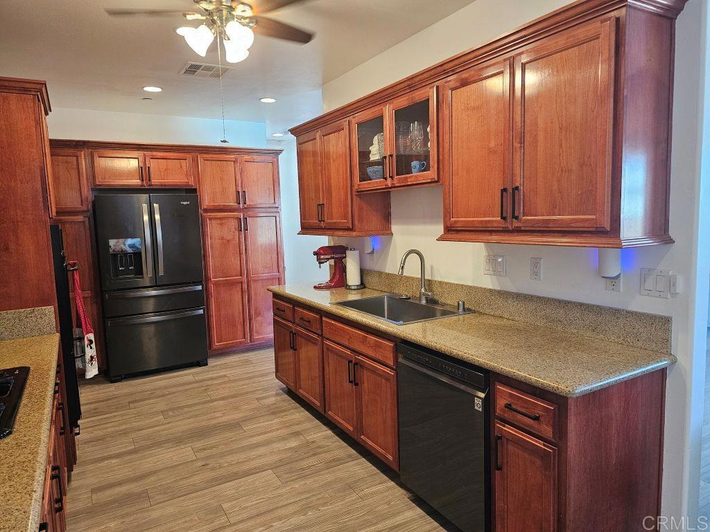 8948 Lakeview Road Lakeside, CA 92040 - Photo 7 of 49