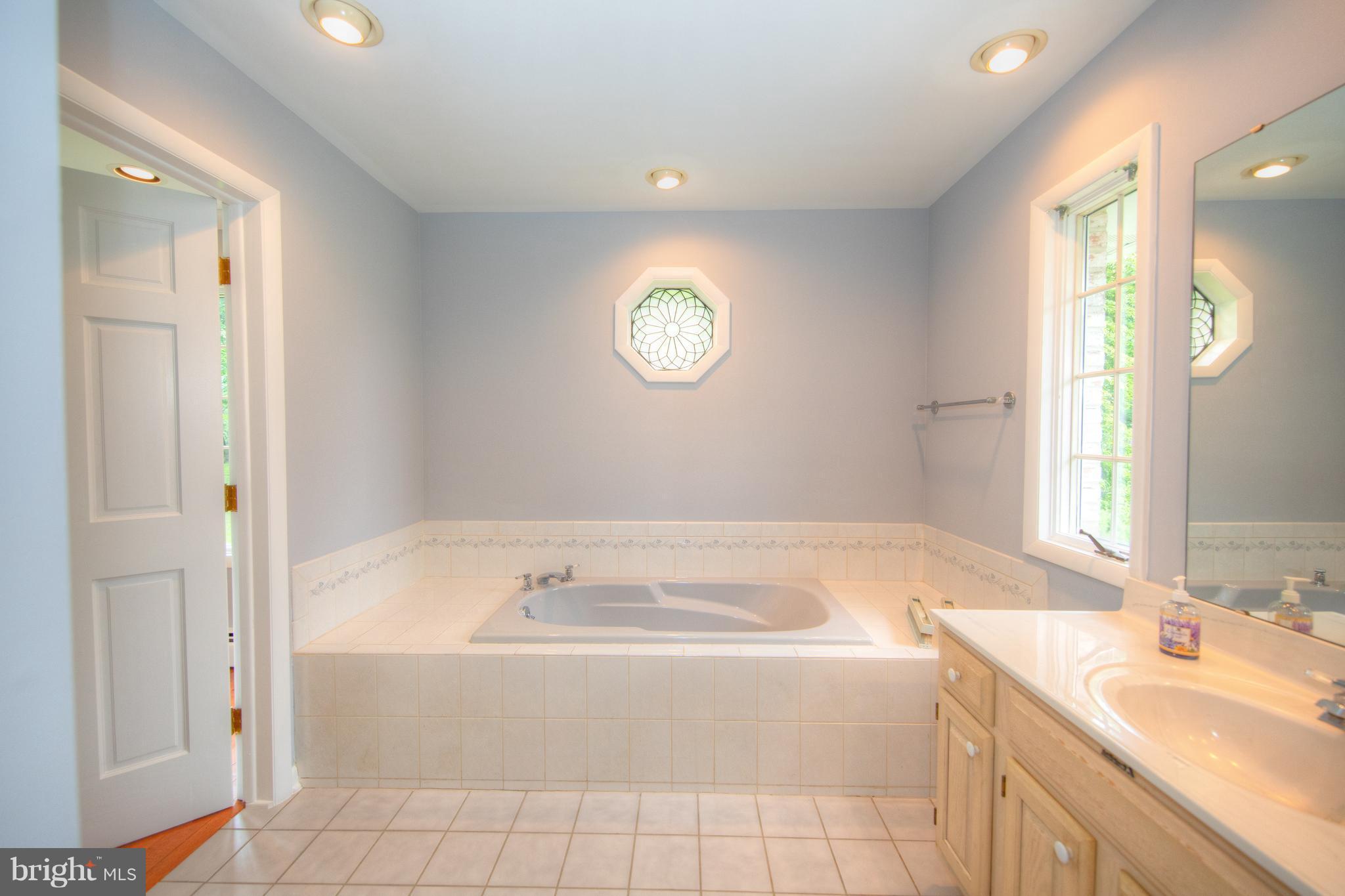 4130 Webster Road Havre de Grace, MD 21078 - Photo 22 of 29 Dual Access Bath off Master and Hall